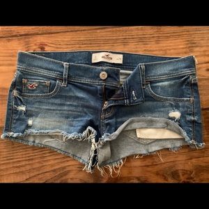 Hollister size 9 shorts